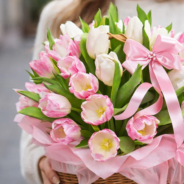 Моя королева - корзина из тюльпанов